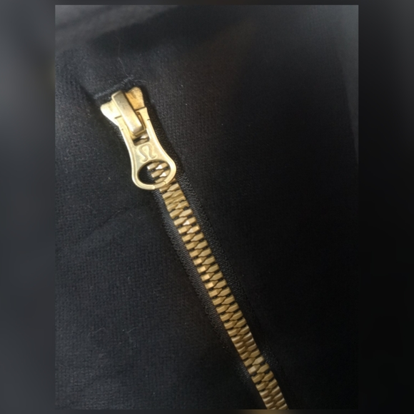 Lululemon Lab shadow jacket - Picture 5 of 10